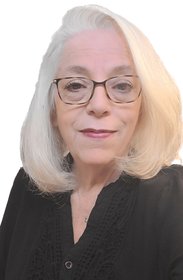Anna Marie Massi headshot